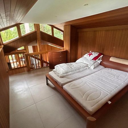 Villa Idyllisches Einfamilienhaus Bei Muenchen Extérieur photo