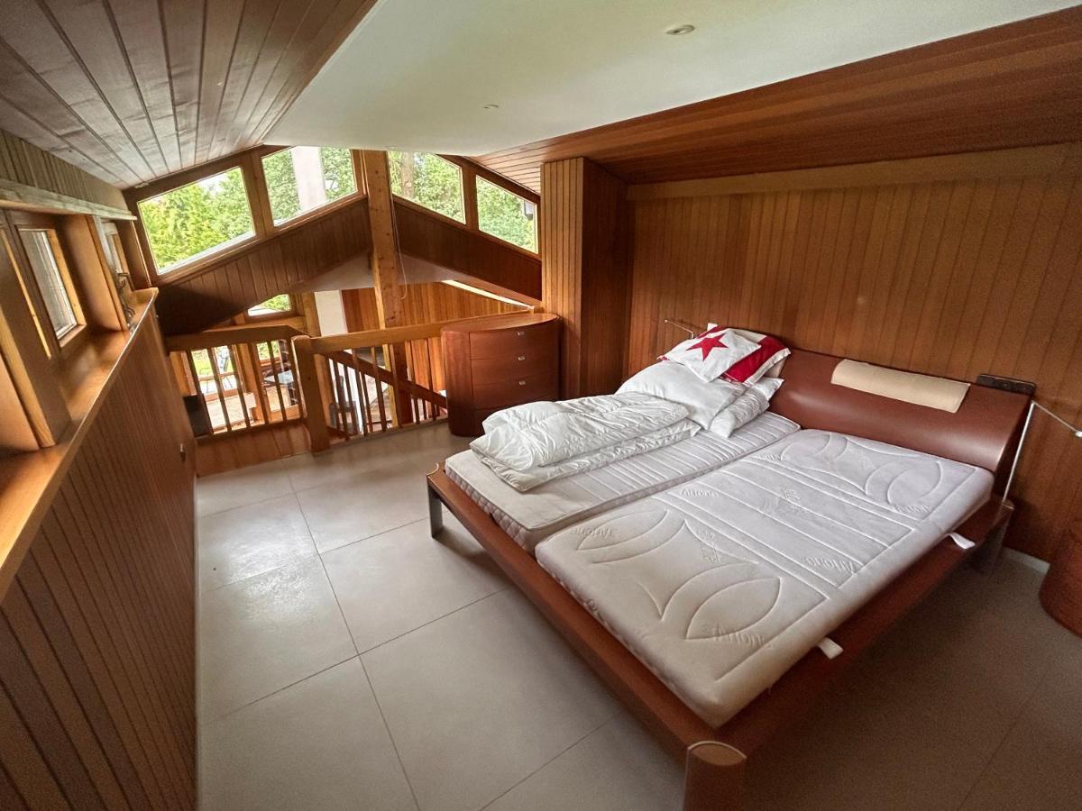 Villa Idyllisches Einfamilienhaus Bei Muenchen Extérieur photo